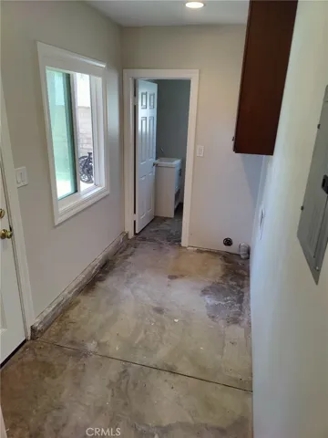 2199 National, Costa Mesa, California 92627