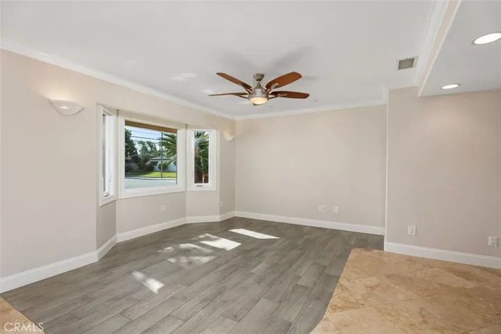 2199 National, Costa Mesa, California 92627