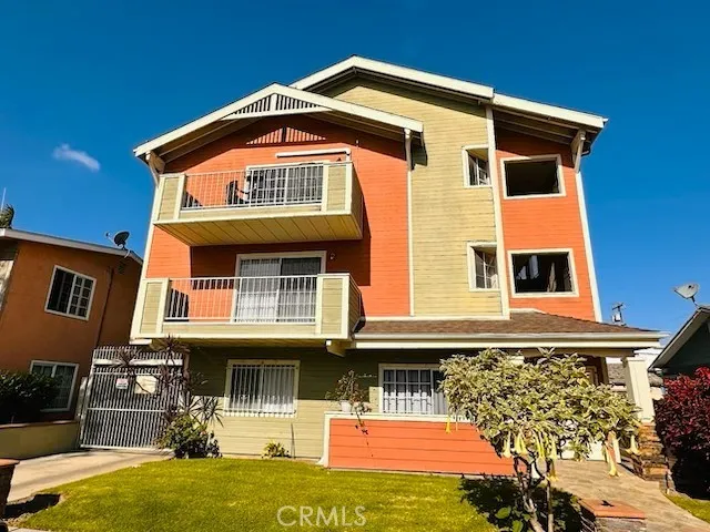 1063 Stanley Avenue, Long Beach, California 90804