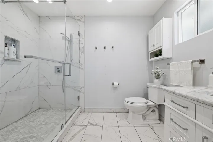 9711 Wheatland, Sunland, California 91040