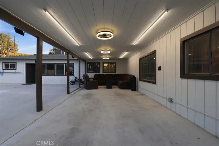 9711 Wheatland, Sunland, California 91040