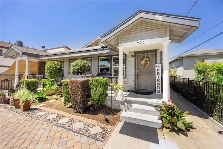 903 front entrance