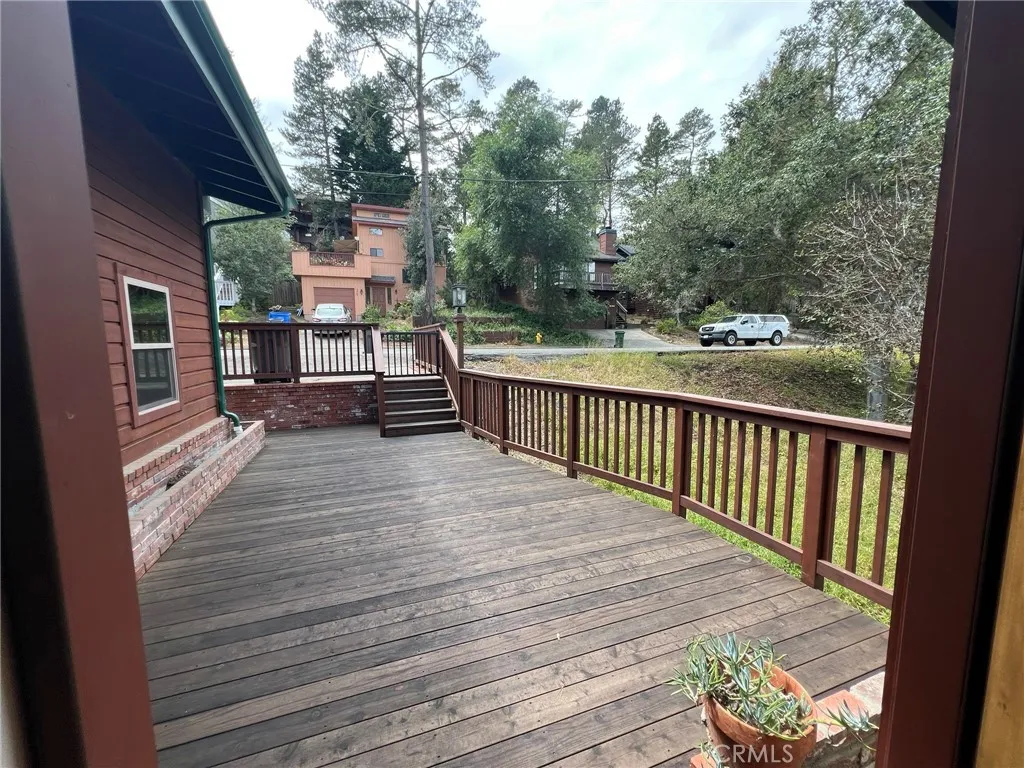 From the front door on Spencer, front​​‌​​​​‌​​‌‌​​‌​​​‌‌​​​‌​​‌‌​​‌‌​​‌‌​​​​ deck.