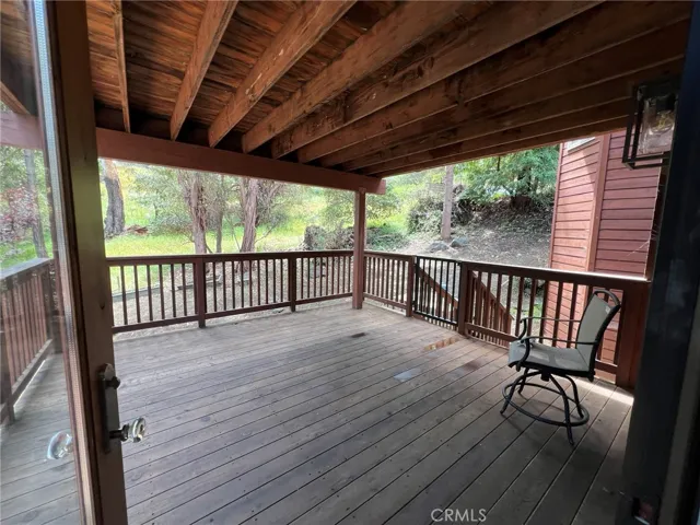 Private deck
