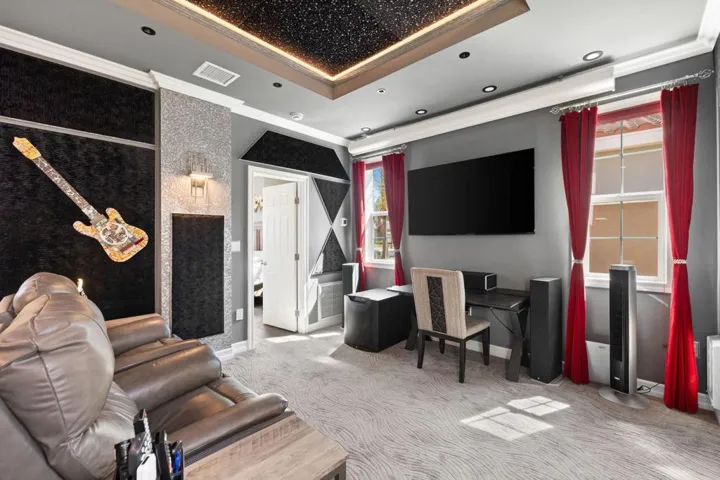 52-web-or-mls-8M4A5326