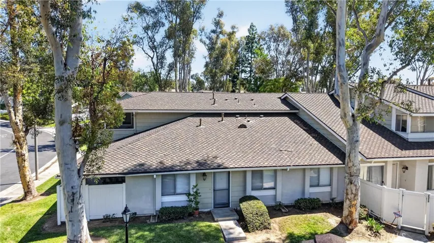 2374 Coventry, Fullerton, California 92833