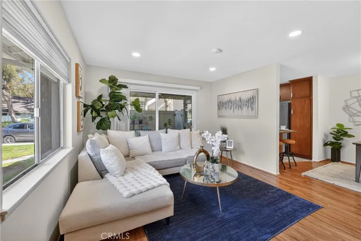 2374 Coventry, Fullerton, California 92833
