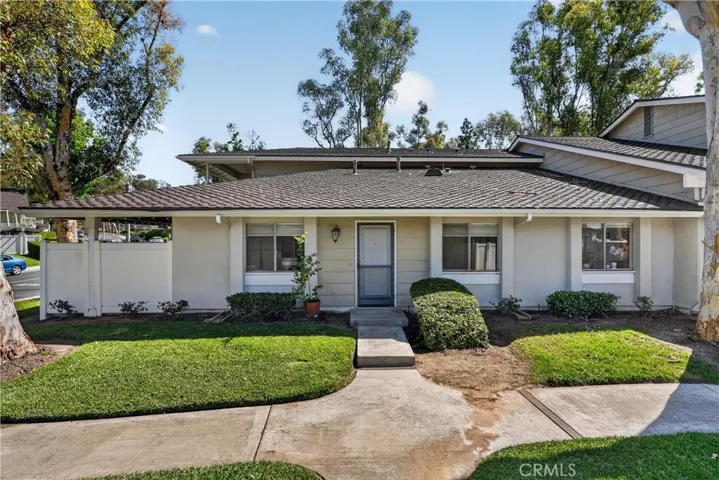 2374 Coventry, Fullerton, California 92833