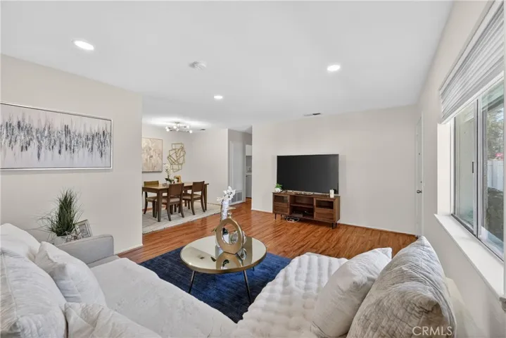 2374 Coventry, Fullerton, California 92833