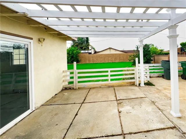 1420 Avenida Del Vista, Corona, California 92882