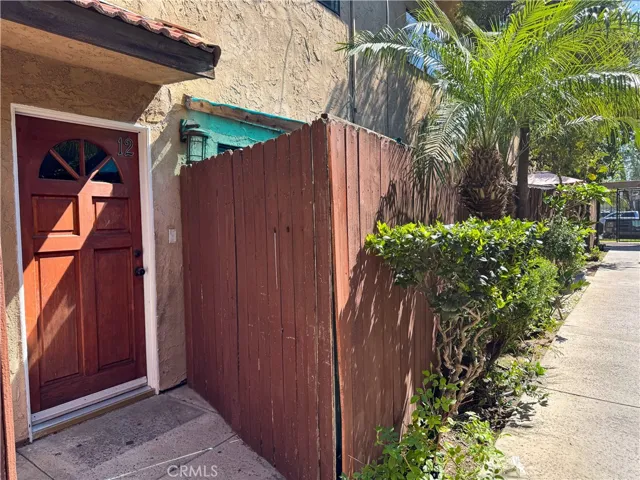9019 Cedros Avenue 12, Panorama City, California 91402