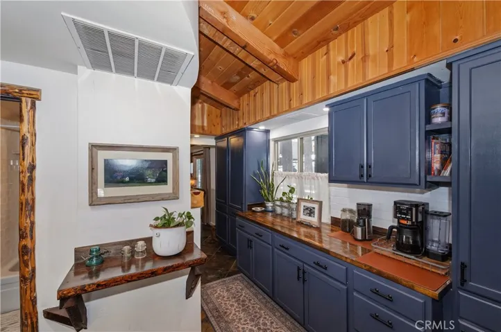 521 Fir Drive, Green Valley Lake, California 92341