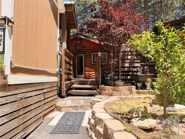 521 Fir Drive, Green Valley Lake, California 92341
