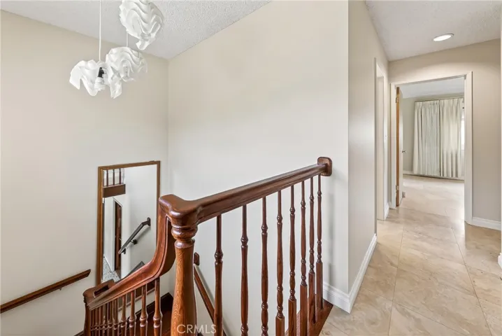 2446 Euclid Crescent E, Upland, California 91784