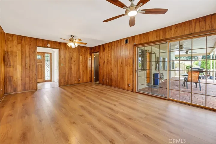 2446 Euclid Crescent E, Upland, California 91784