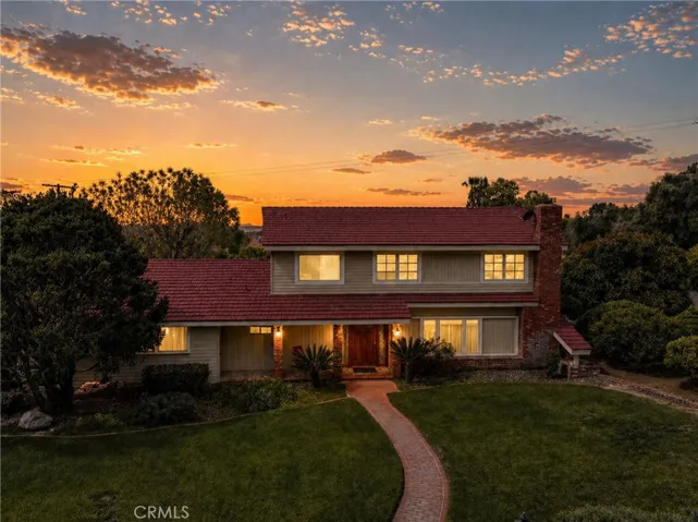2446 Euclid Crescent E, Upland, California 91784