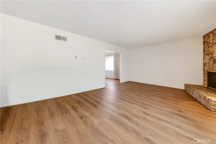 2446 Euclid Crescent E, Upland, California 91784