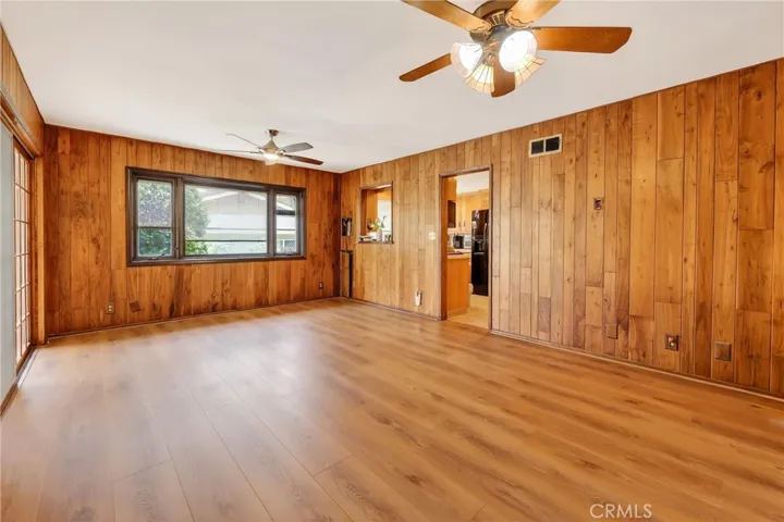 2446 Euclid Crescent E, Upland, California 91784