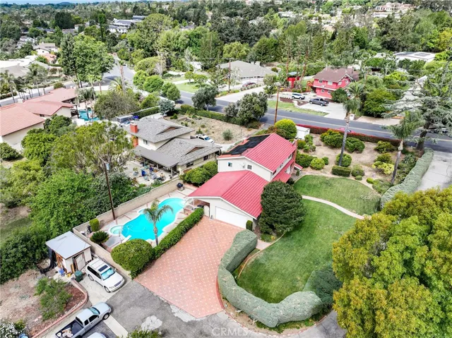 2446 Euclid Crescent E, Upland, California 91784