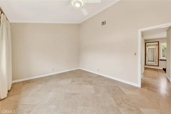 2446 Euclid Crescent E, Upland, California 91784