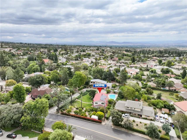 2446 Euclid Crescent E, Upland, California 91784
