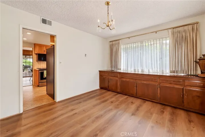 2446 Euclid Crescent E, Upland, California 91784
