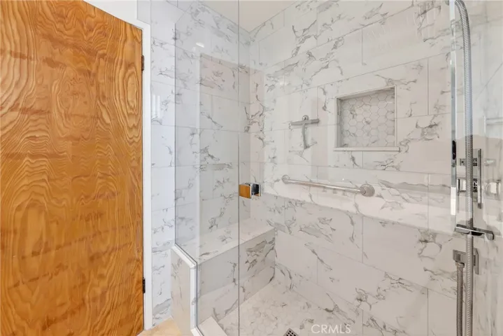 2446 Euclid Crescent E, Upland, California 91784