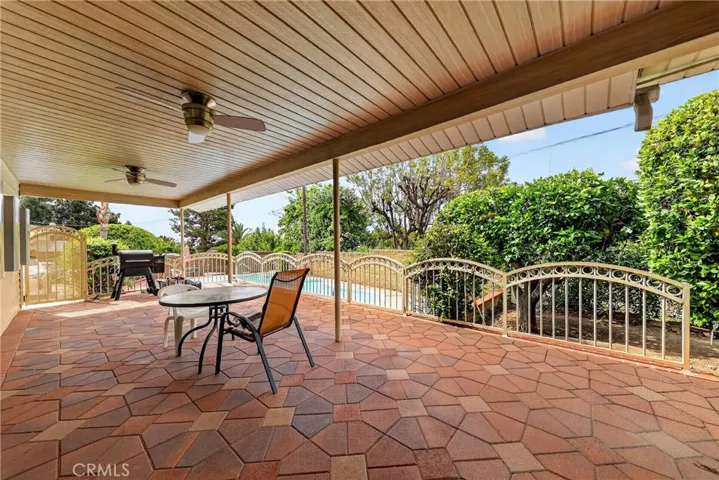 2446 Euclid Crescent E, Upland, California 91784