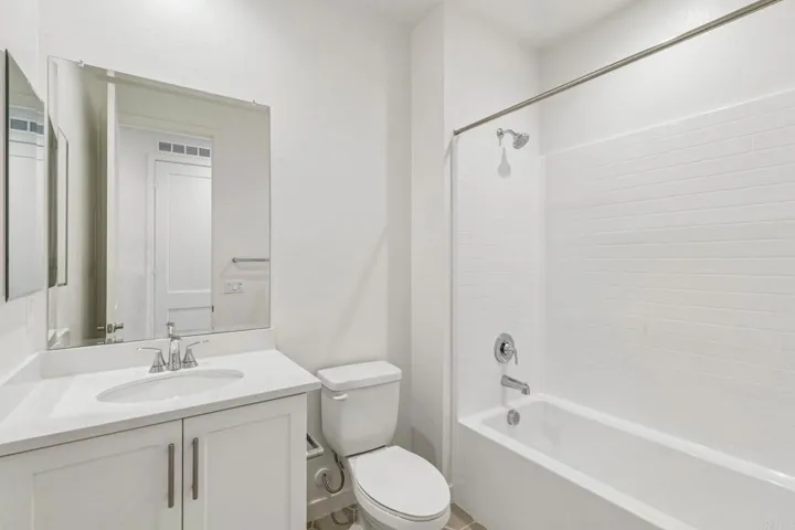 2572 Elderberry Lane, Carlsbad, California 92008
