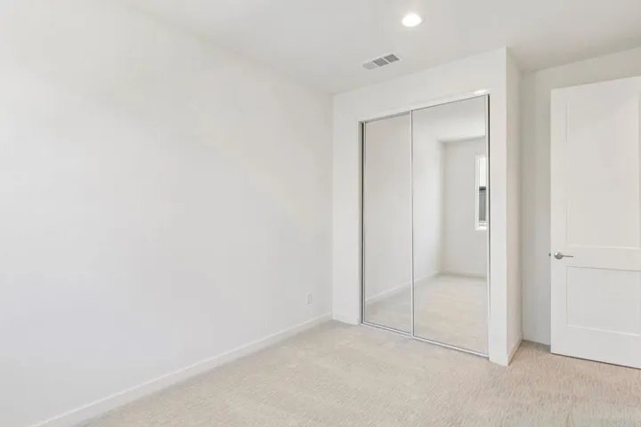 2572 Elderberry Lane, Carlsbad, California 92008