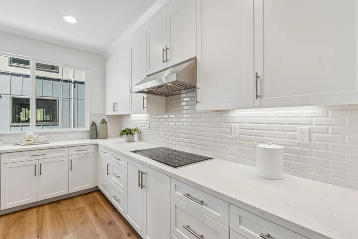 2572 Elderberry Lane, Carlsbad, California 92008