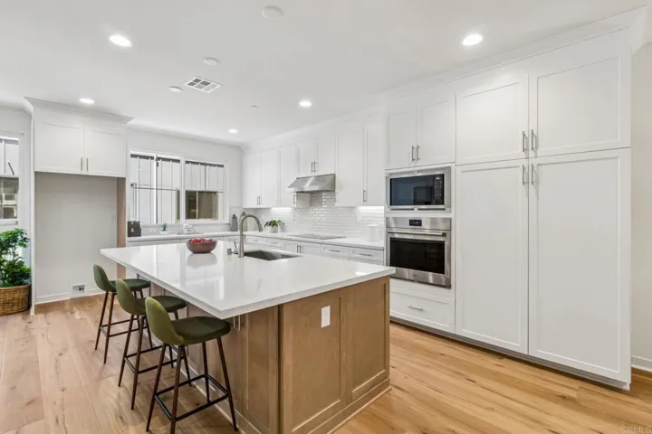 2572 Elderberry Lane, Carlsbad, California 92008