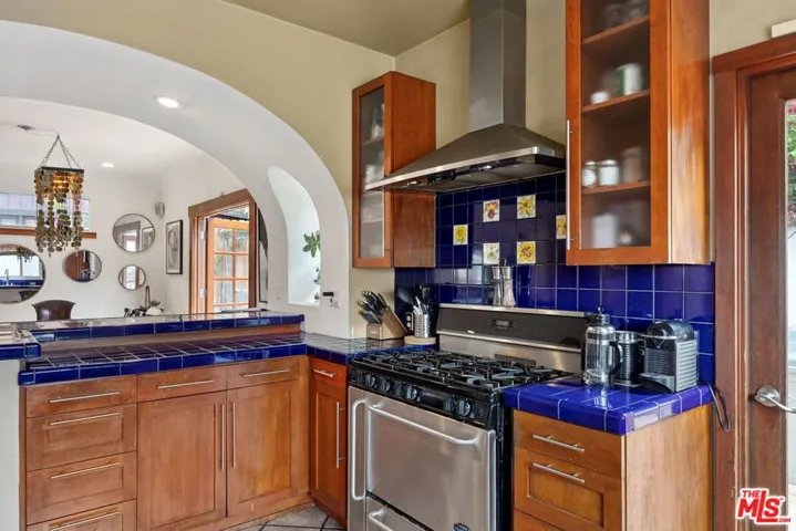 334 Crane Boulevard, Los Angeles, California 90065