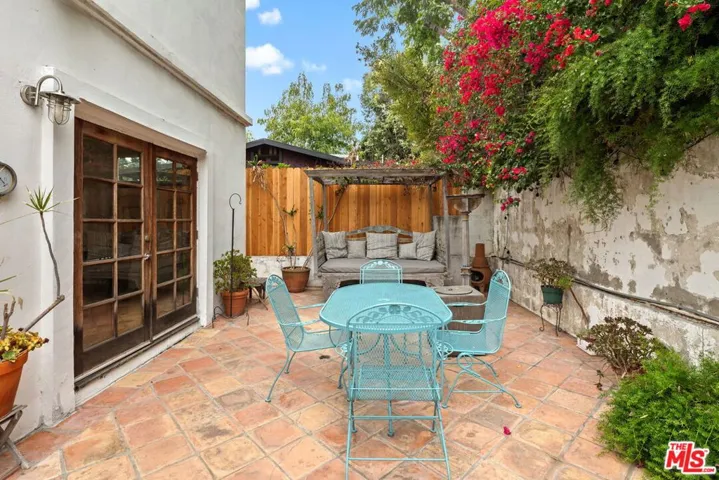 334 Crane Boulevard, Los Angeles, California 90065
