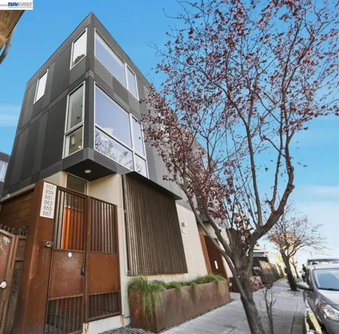 857 W Grand Ave, Oakland, California 94607