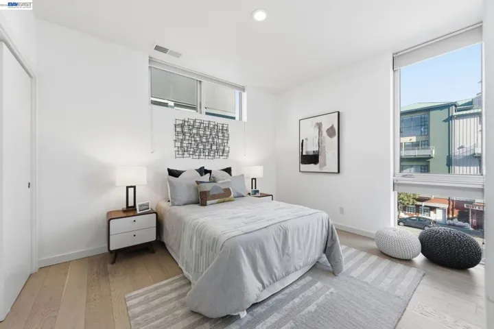 857 W Grand Ave, Oakland, California 94607