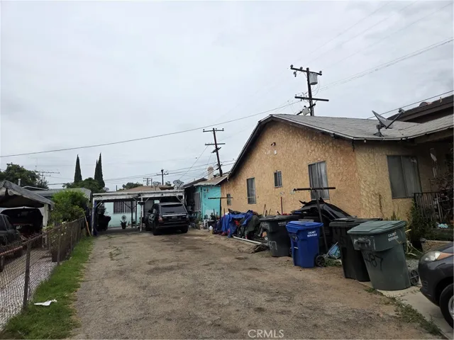 4485 Lovett, Los Angeles, California 90040