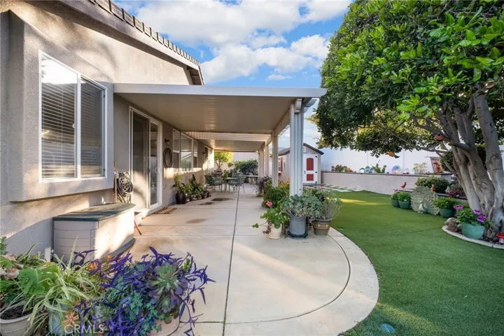 Concrete Patio with Alumawood Cover