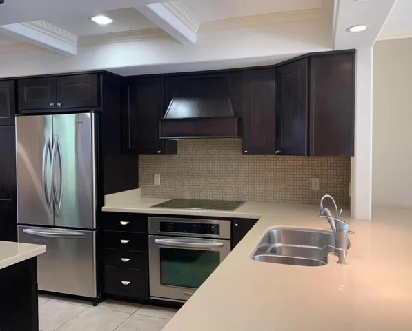 oversized quartz counters