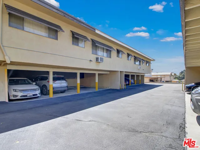 4439 Ocean View Boulevard, Montrose, California 91020