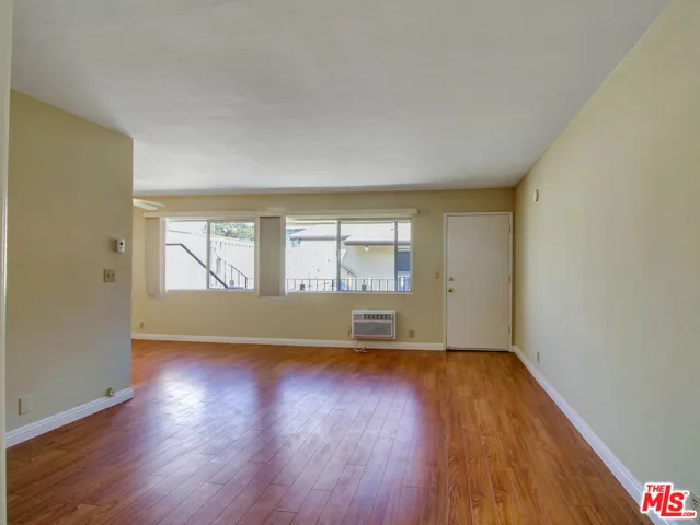 4439 Ocean View Boulevard, Montrose, California 91020