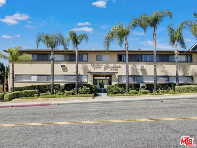 4439 Ocean View Boulevard, Montrose, California 91020