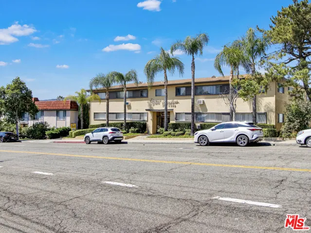 4439 Ocean View Boulevard, Montrose, California 91020