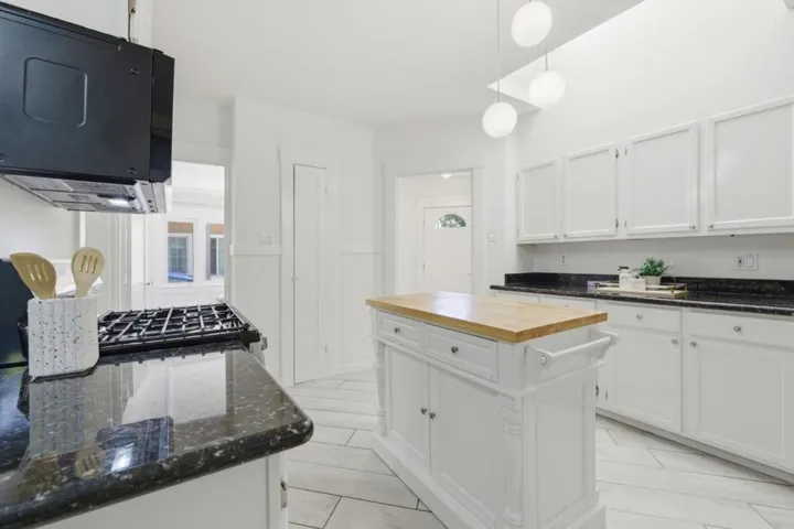 235 Middlefield Road, Palo Alto, California 94301