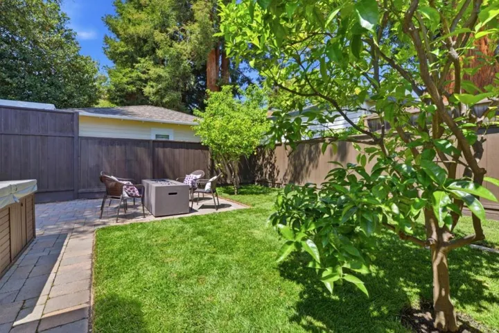 235 Middlefield Road, Palo Alto, California 94301