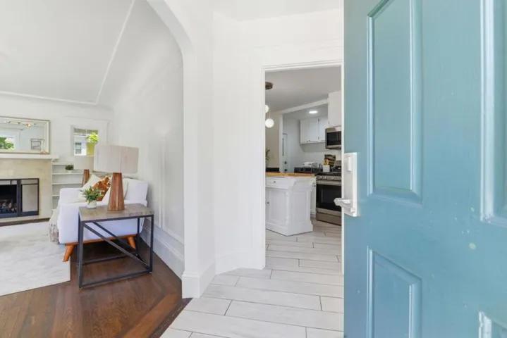 235 Middlefield Road, Palo Alto, California 94301