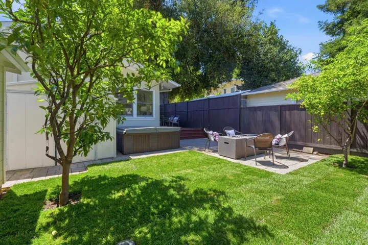 235 Middlefield Road, Palo Alto, California 94301
