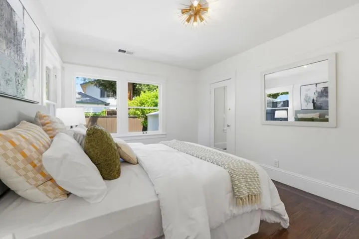 235 Middlefield Road, Palo Alto, California 94301