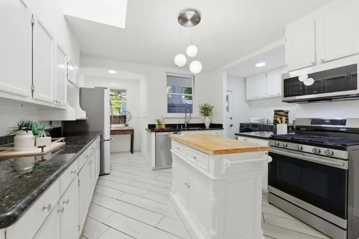 235 Middlefield Road, Palo Alto, California 94301