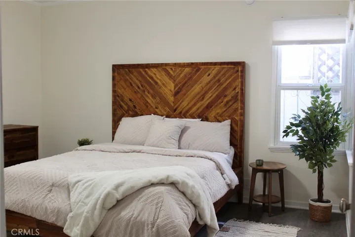 5351 Packard Street, Los Angeles, California 90019